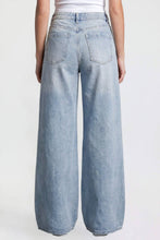 Load image into Gallery viewer, Junior Billie Relaxed Rise Baggy Wide Leg Jeans-P074685-04J
