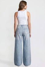 Load image into Gallery viewer, Junior Billie Relaxed Rise Baggy Wide Leg Jeans-P074685-04J