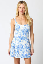 Load image into Gallery viewer, Kingsley Floral Dress

