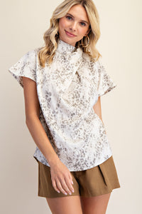 Cream Madarin Top