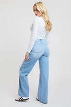 Load image into Gallery viewer, Junior Luxe High Rise Super Soft Wide Leg Jeans-P070619-L09
