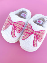 Load image into Gallery viewer, Toddler/Kids Pink Bow Slippers
