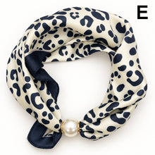 Load image into Gallery viewer, Silk Feel Pearl Magnetic Clasp Scarf Necklace | 40NK9802
