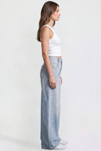 Load image into Gallery viewer, Junior Billie Relaxed Rise Baggy Wide Leg Jeans-P074685-04J
