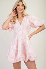 Load image into Gallery viewer, V-Neck Voluminous Dress
